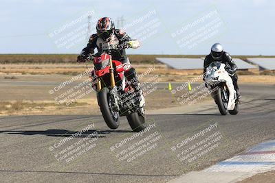 media/Nov-03-2024-TrackDaz (Sun) [[44580f4982]]/B Group/1220pm (Wheelie Bump)/